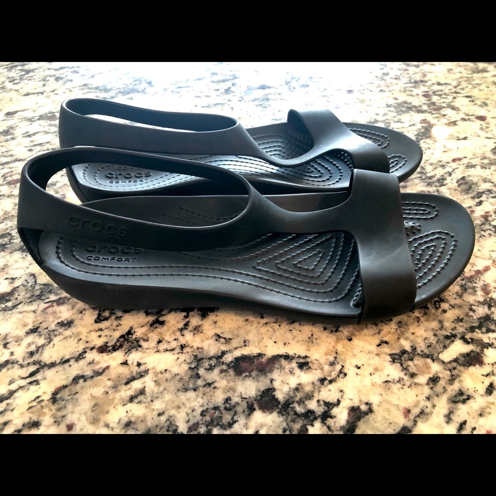 Croc’s sandals bc